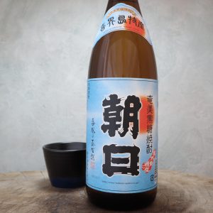 朝日 黒糖焼酎 25%　1800ml