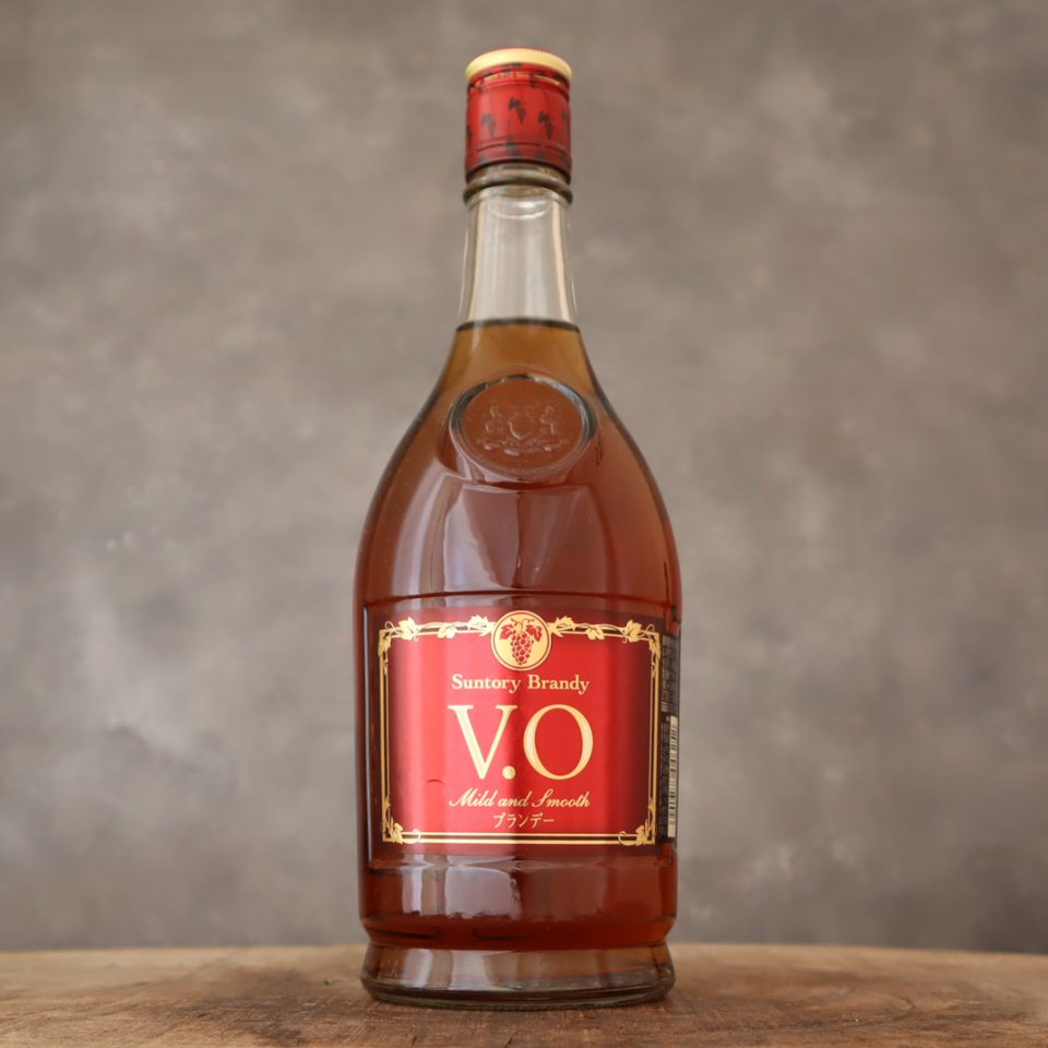 アウトレット品 マスカット原酒のフルーティで華やかな香り サントリー ブランデー VO 37度 2700mlペットボトル