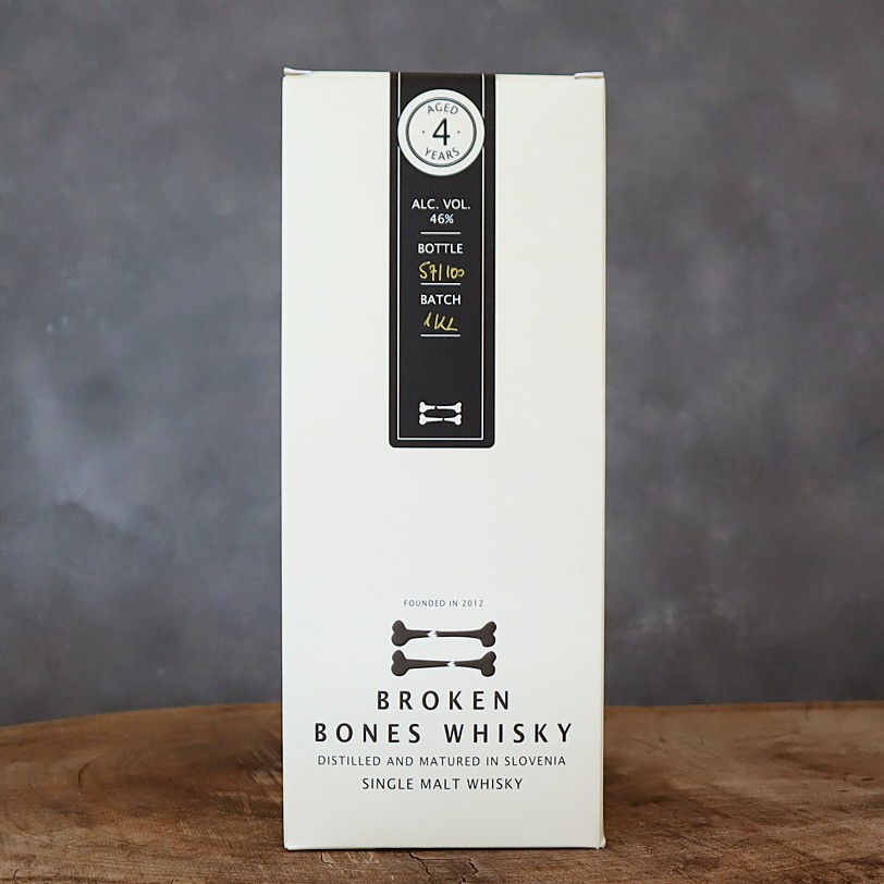 ブロークン・ボーンズ ウィスキー 46%